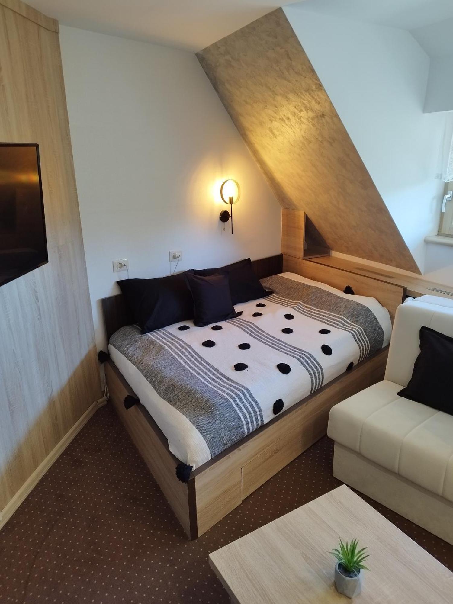 Apartment Maja Konaci โคเปานิก ภายนอก รูปภาพ