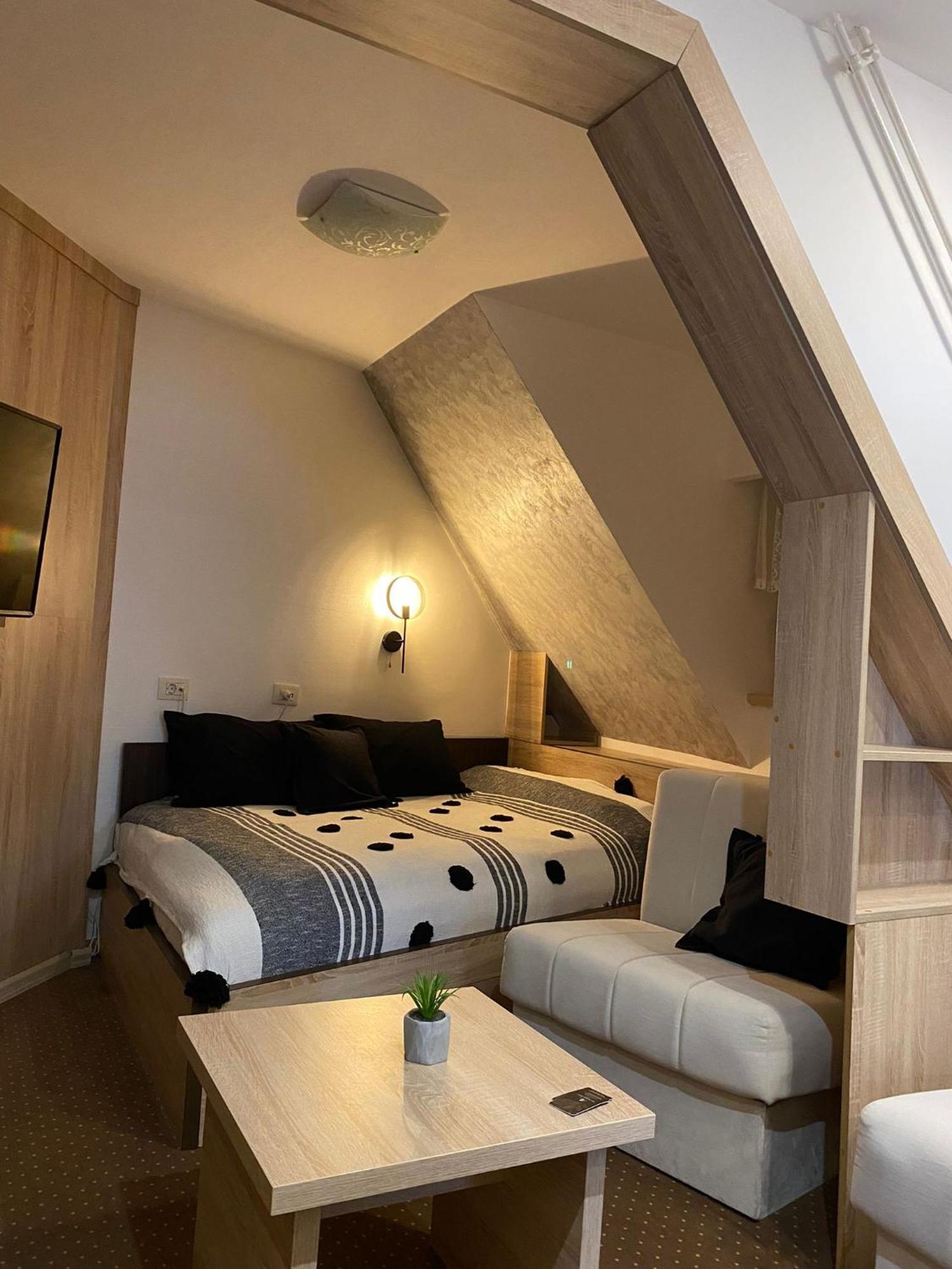 Apartment Maja Konaci โคเปานิก ภายนอก รูปภาพ