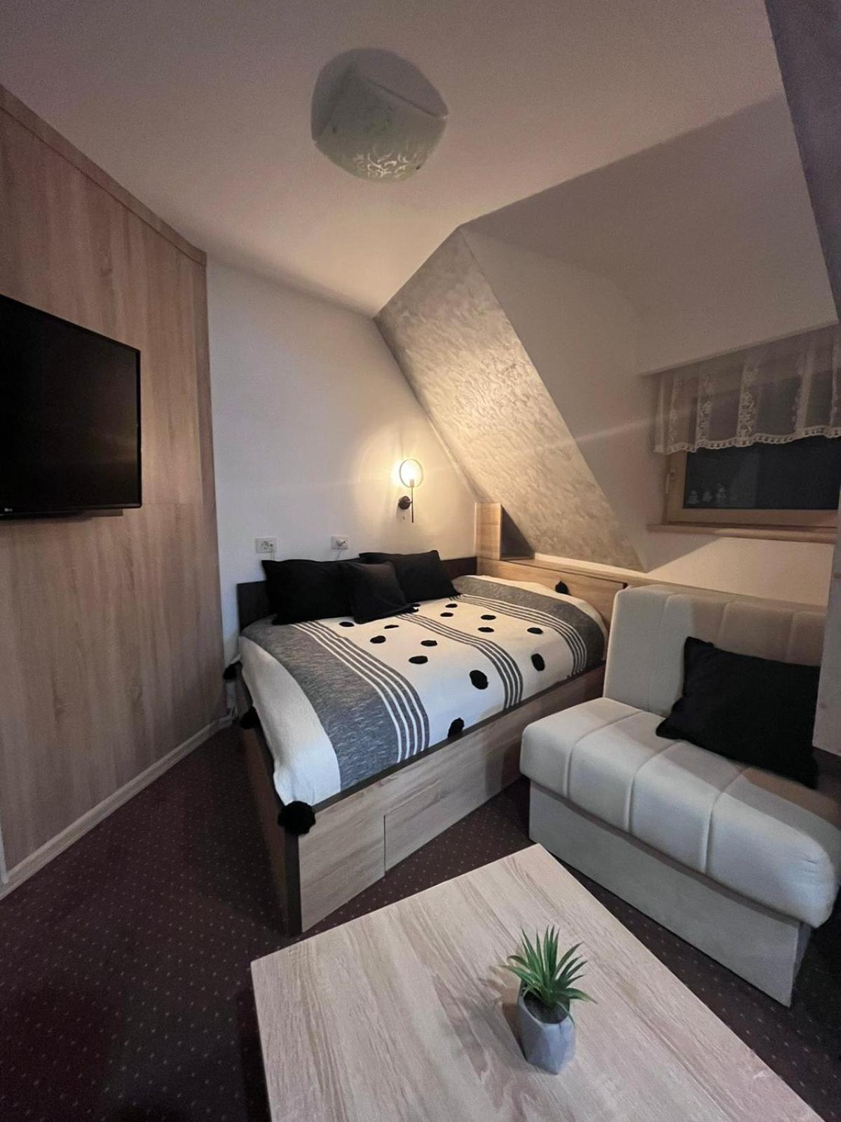 Apartment Maja Konaci โคเปานิก ภายนอก รูปภาพ